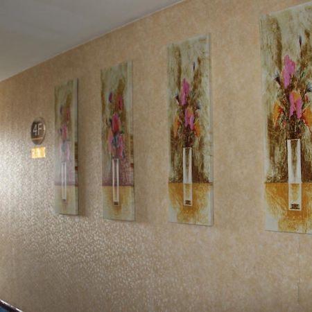 Super 8 Beijing Yizhuang Tianbao Hotel Exterior photo